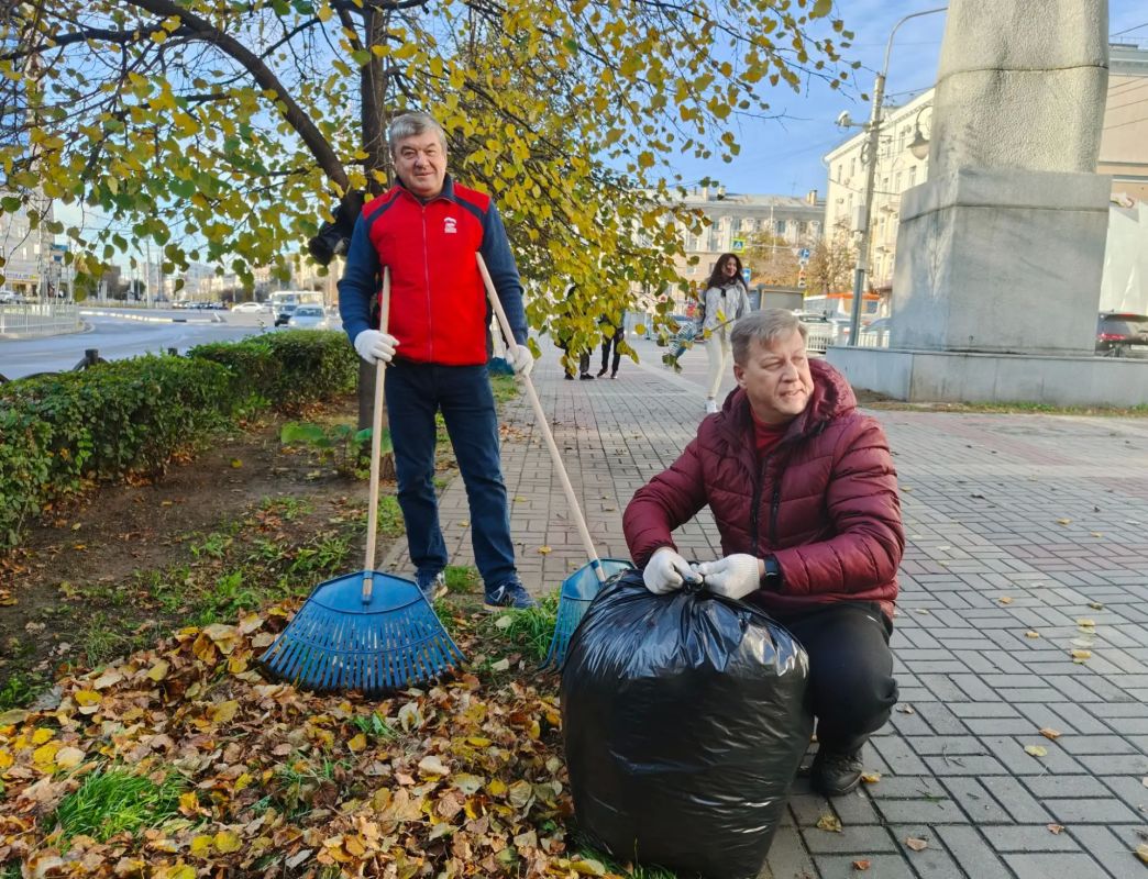 Есть в осени особенный день, когда воздух пахнет не только опавшей листвой, но и общим делом Есть в осени особенный день, когда воздух пахнет не только опавшей листвой, но и общим делом