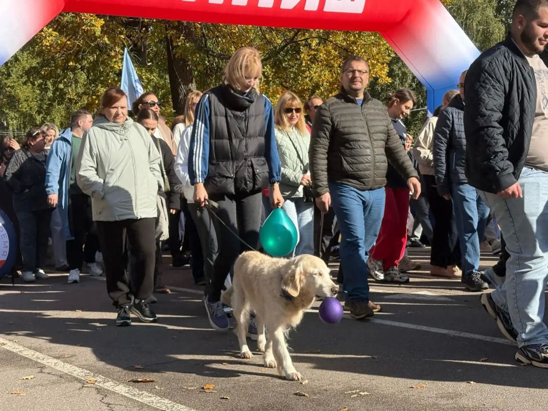 В Воронеже прошёл Всероссийский день ходьбы в рамках акции «10 000 шагов к жизни» В Воронеже прошёл Всероссийский день ходьбы в рамках акции «10 000 шагов к жизни»