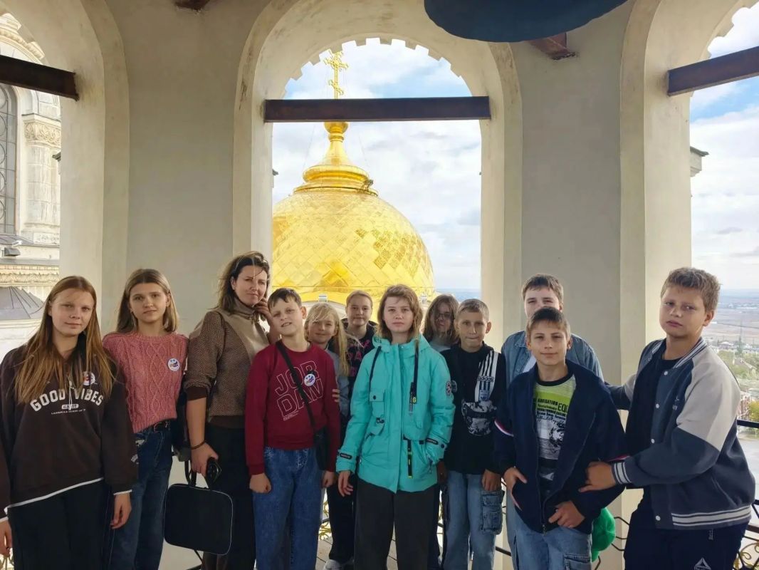 «Дон: истоки, сила, единство»: талантливые воронежские школьники посетили пятую столицу казачества «Дон: истоки, сила, единство»: талантливые воронежские школьники посетили пятую столицу казачества