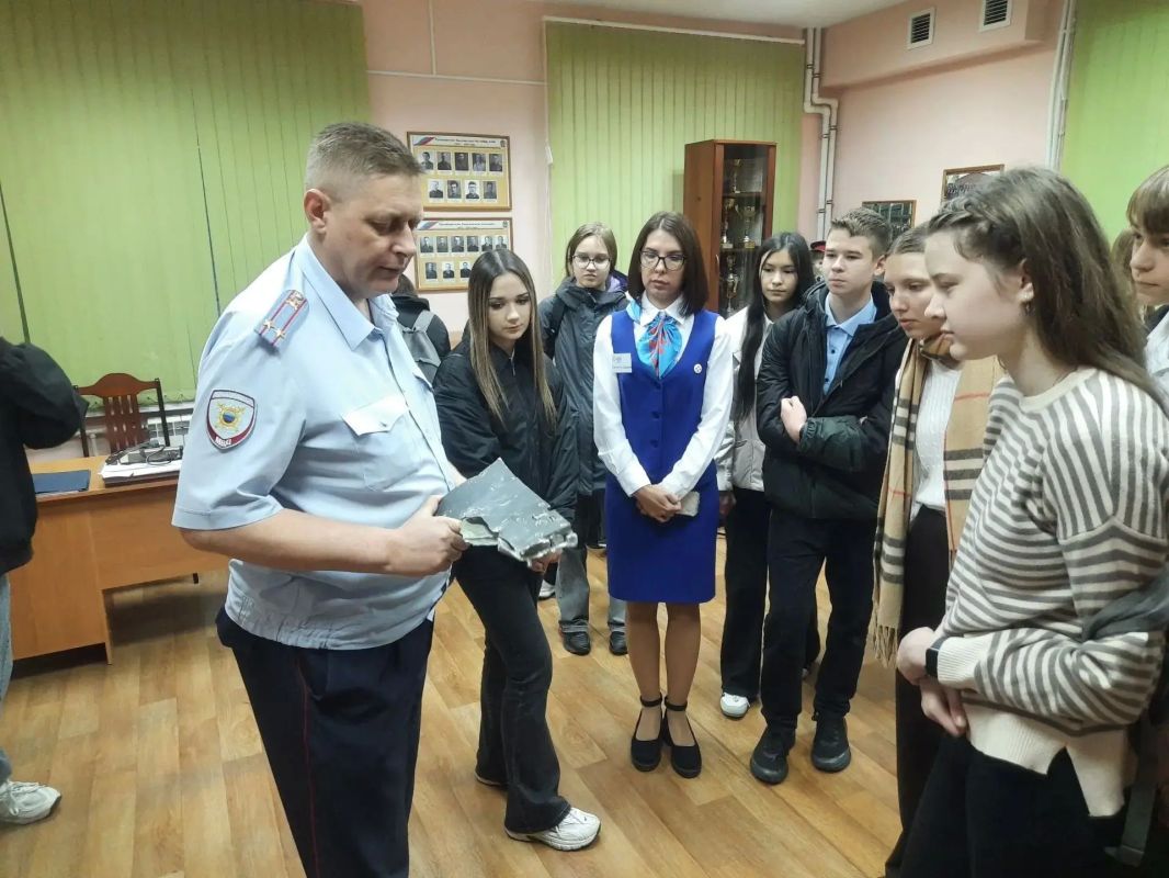 Моменты профтура в отдел полиции Моменты профтура в отдел полиции