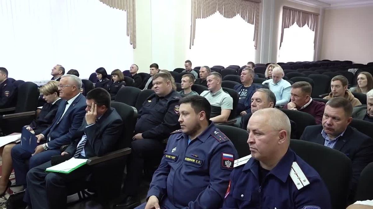 Начальник областного Главка МВД провёл первую встречу с общественными объединениями правоохранительной направленности