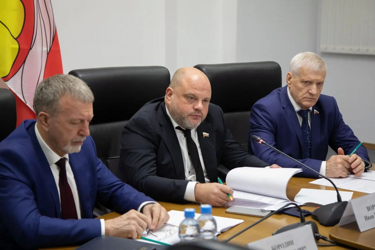 Поддержку инвесторов и налоговые льготы для анимационной отрасли обсудили в областной Думе Поддержку инвесторов и налоговые льготы для анимационной отрасли обсудили в областной Думе