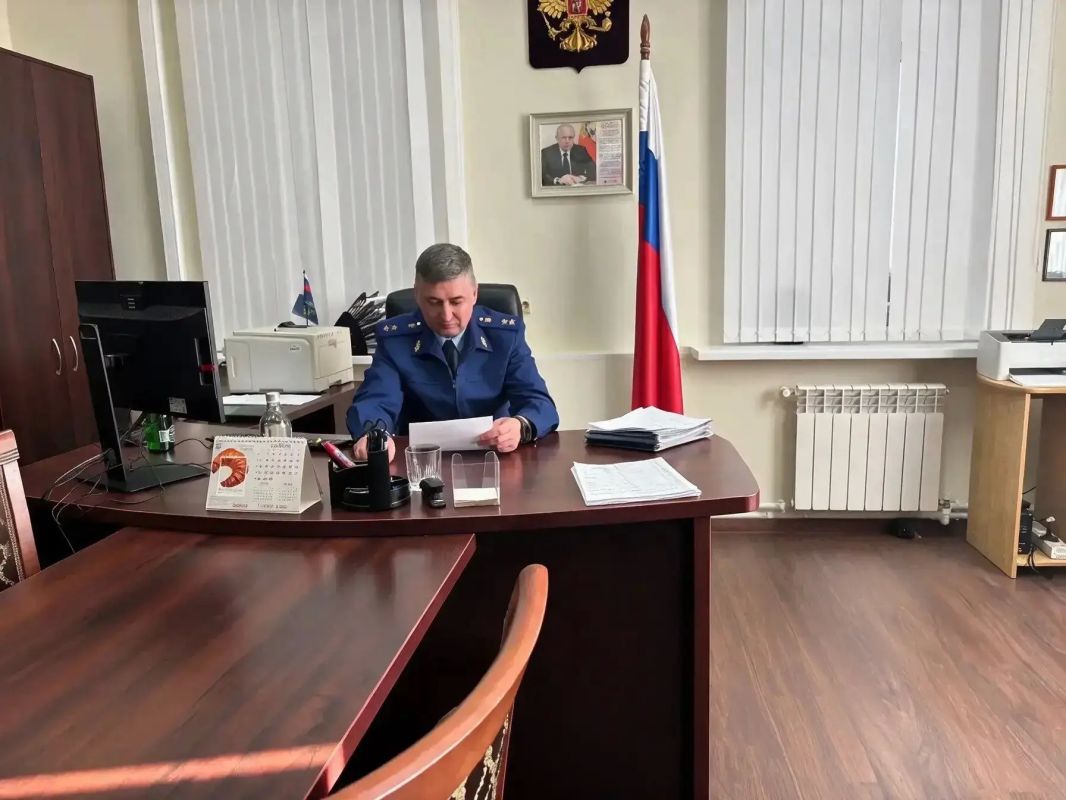 Прокурор области Сергей Филипенко провел выездной прием граждан в Нижнедевицком и Хохольском районах