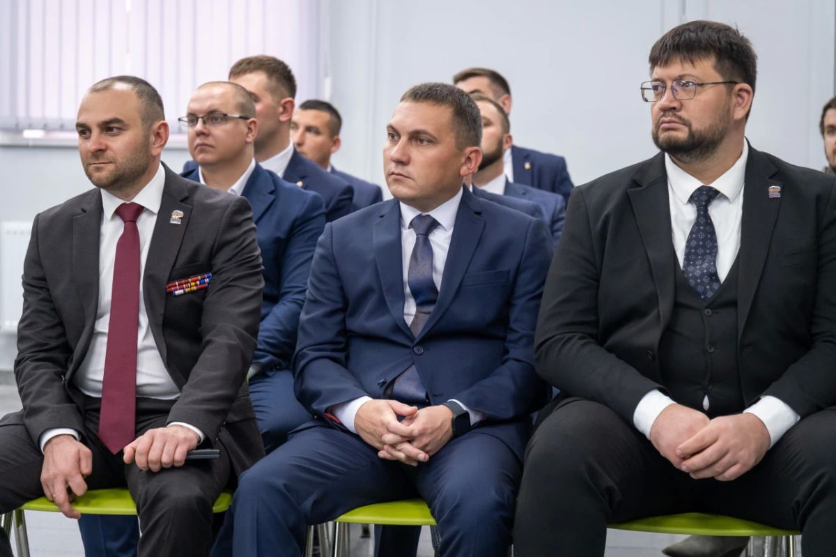 «Муниципальный диалог»: как в муниципалитете выстроить работу с молодежью «Муниципальный диалог»: как в муниципалитете выстроить работу с молодежью