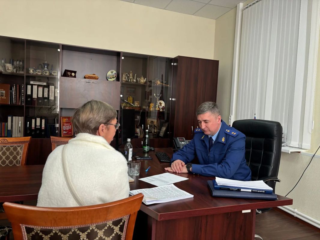 Прокурор области Сергей Филипенко провел выездной прием граждан в Нижнедевицком и Хохольском районах Прокурор области Сергей Филипенко провел выездной прием граждан в Нижнедевицком и Хохольском районах