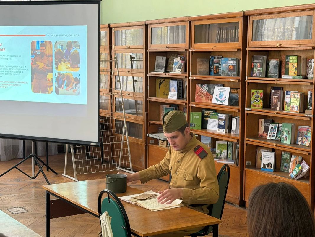 Музей-заповедник «Костенки» провел встречу с педагогами воронежских школ, ВУЗов и ССУЗов Музей-заповедник «Костенки» провел встречу с педагогами воронежских школ, ВУЗов и ССУЗов