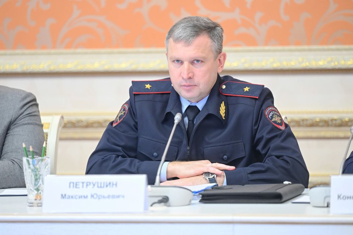 Александр Гусев поручил усилить профилактику подростковой преступности в Воронежской области Александр Гусев поручил усилить профилактику подростковой преступности в Воронежской области