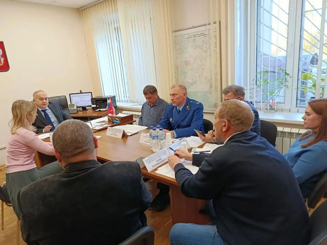 Министр по развитию муниципальных образований Воронежской области провел личный приём граждан Министр по развитию муниципальных образований Воронежской области провел личный приём граждан
