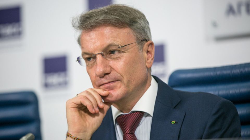 Сбер покидает пьедестал: кто займёт его место в будущем банковского рынка?