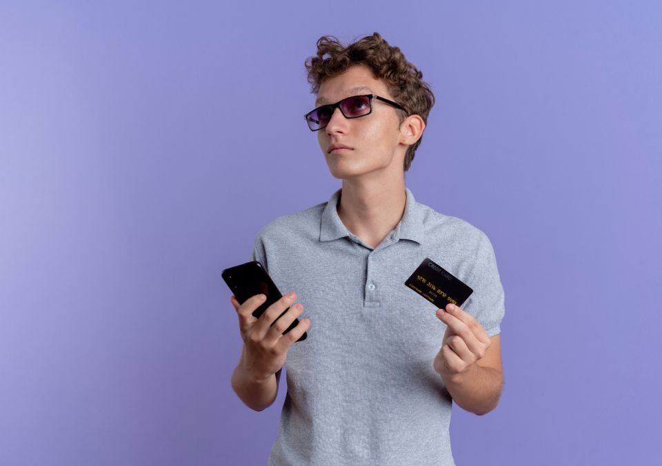 Когда ваши деньги становятся не доступными: как банки блокируют счета