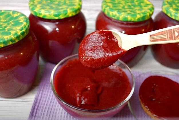 Наслаждайтесь зимой: простые рецепты джема из клубники, которые станут вашим зимним спасением