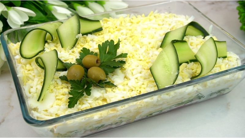 Новый год с уникальным вкусом: Салат с ветчиной для ваших праздничных столов