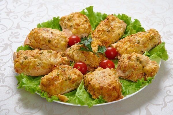 Горбуша в кулинарной шубе: удивите своих гостей