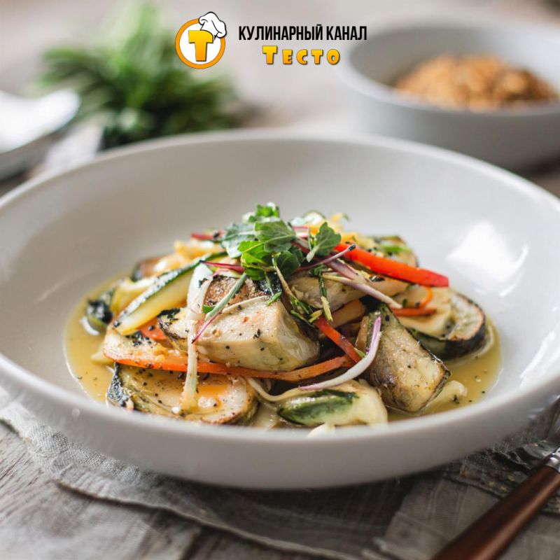 Легкий салат с курицей и авокадо: идеальный ужин